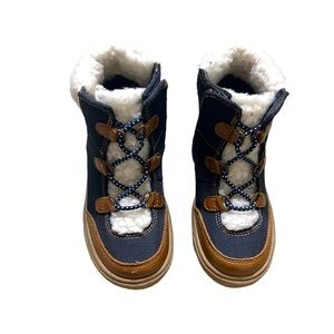 Toddler boots size 8